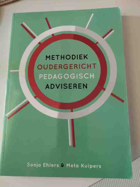 9789088506970-Methodiek-oudergericht-pedagogisch-adviseren