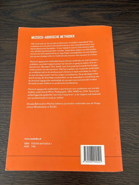 9789046904541-Muzisch-agogische-methodiek