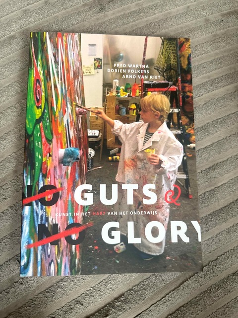 9789082888362-No-Guts-No-Glory