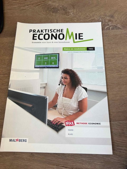 9789402066951-Praktische-economie-risico-en-rendement
