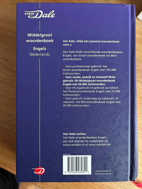 9789066482821-Van-Dale-Middelgroot-woordenboek-Engels-Nederlands
