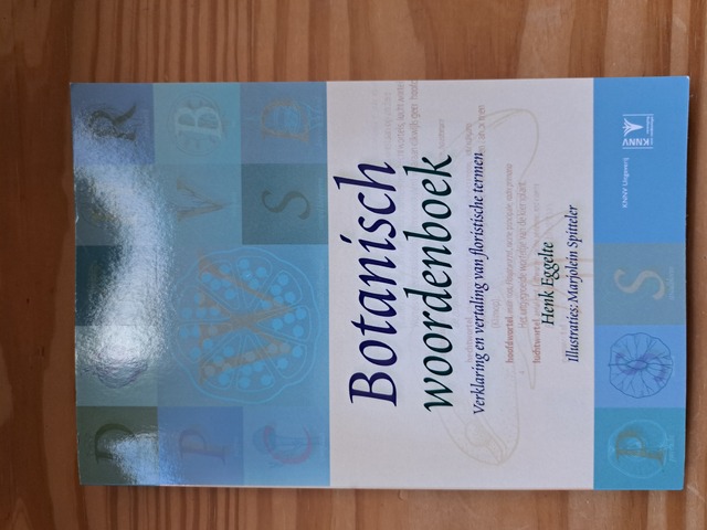 9789050114448-Botanisch-woordenboek