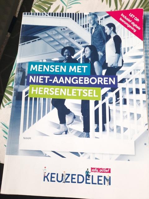 9789037251487-ECK-Keuzedeel-Mensen-met-een-niet-aangeboren-hersenletsel-combipakket