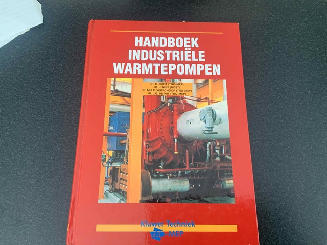 9789055761395-HANDBOEK-INDUSTRIELE-WARMTEPOMPEN