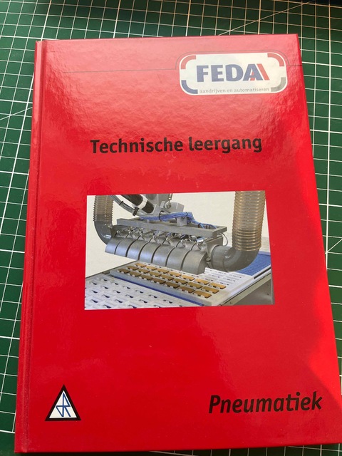 9789066740600-Pneumatiek