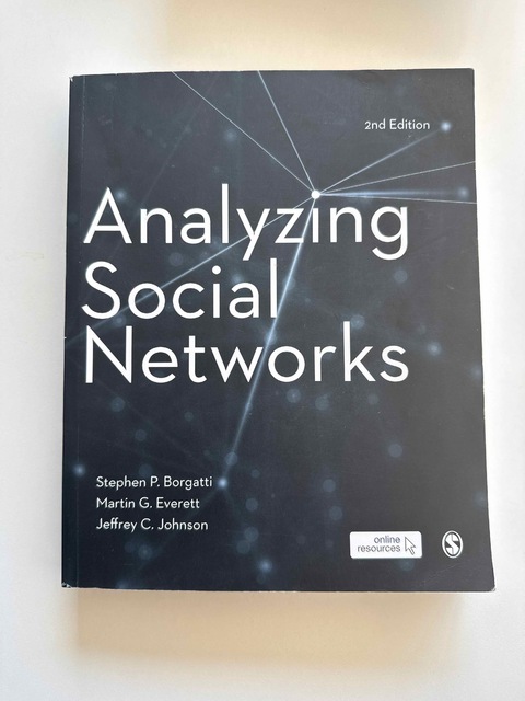 9781526404107-Analyzing-Social-Networks