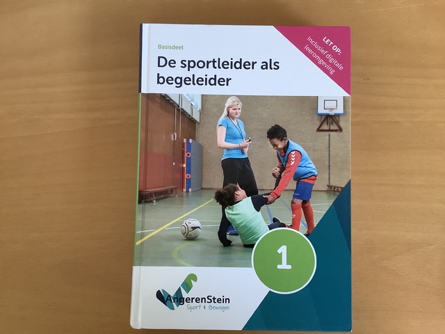 9789037256253-De-sportleider-als-begeleider