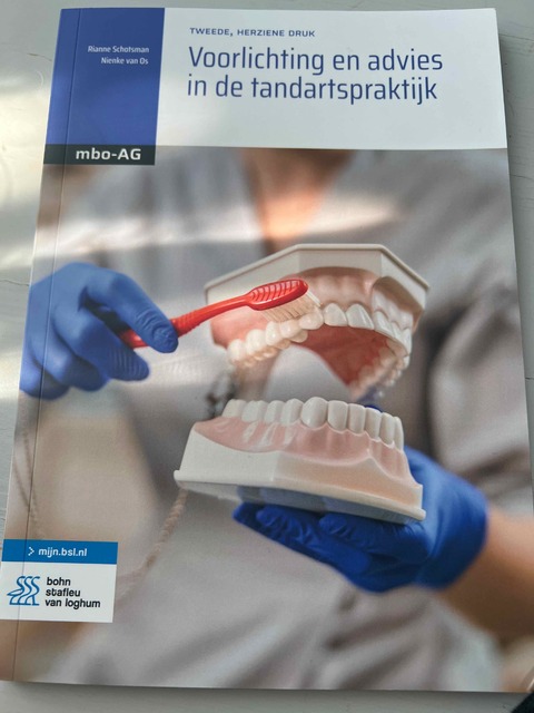 9789036828147-Voorlichting-en-advies-in-de-tandartspraktijk