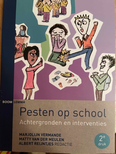 9789089536303-Pesten-op-school