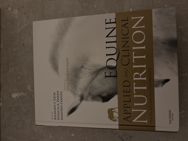9780702034220-Equine-Applied-and-Clinical-Nutrition
