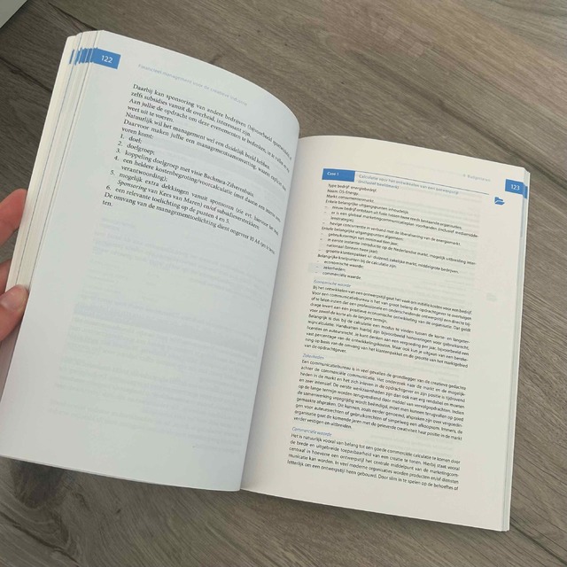 9789462364646-Financieel-management-voor-de-creatieve-industrie