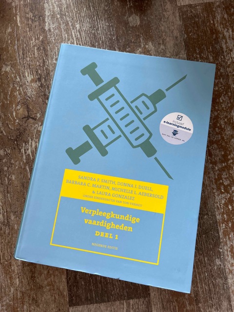9789043036504-Verpleegkundige-vaardigheden-deel-1-9e-editie-met-datzaljeleren.nl