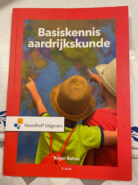 9789001901134-Basiskennis-Aardrijkskunde
