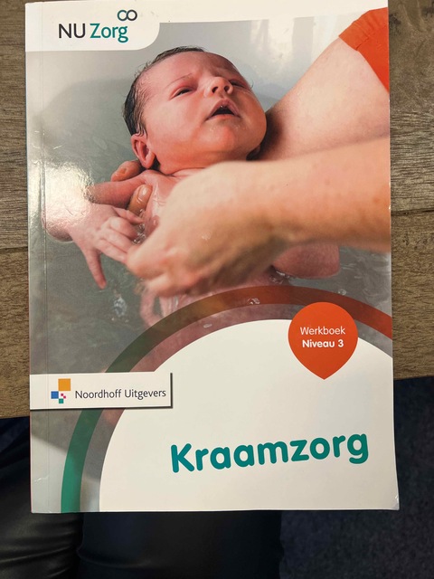 9789001834678-NU-Zorg--Kraamzorg-Niveau-3-Werkboek