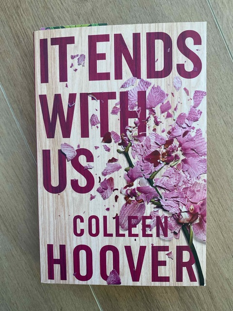 9781471156267-It-Ends-With-Us