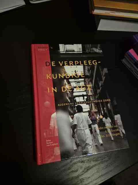 9789031352142-De-verpleegkundige-in-de-AGZ