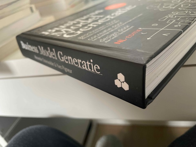 9789013074086-Business-model-generatie