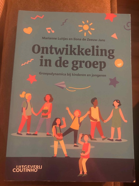 9789046908211-Ontwikkeling-in-de-groep