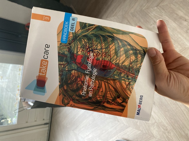 9789402038989-Take-Care-Niveau-3-Anatomie-fysiologie-en-pathologie-Handboek