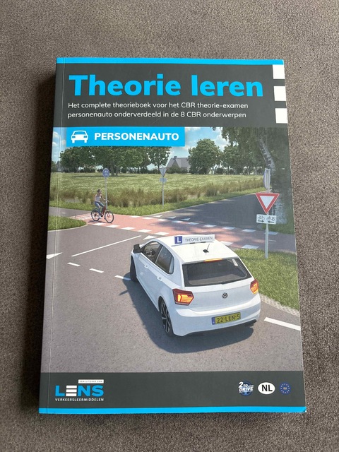 9789490797553-Theorie-leren-personenauto