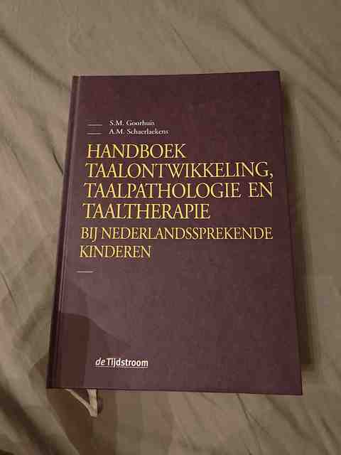 9789058980045-Handboek-taalontwikkeling-taalpathologie-en-taaltherapie-bij-Nederlandssprekende-kinderen