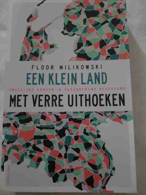 9789045038841-Een-klein-land-met-verre-uithoeken