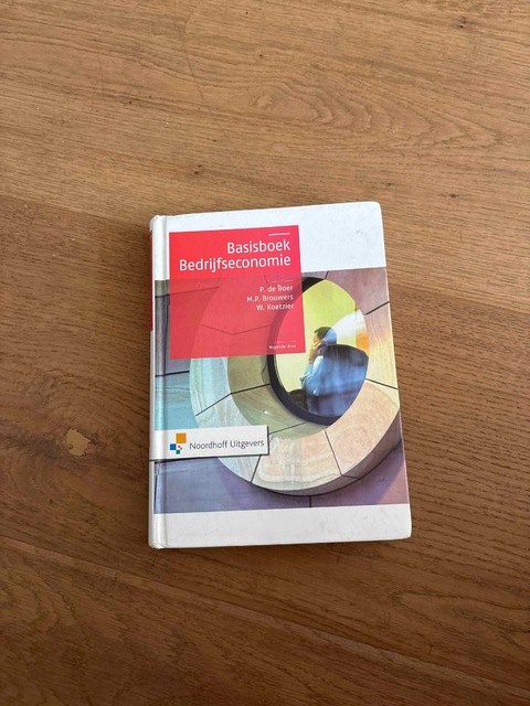 9789001797881-Basisboek-Bedrijfseconomie