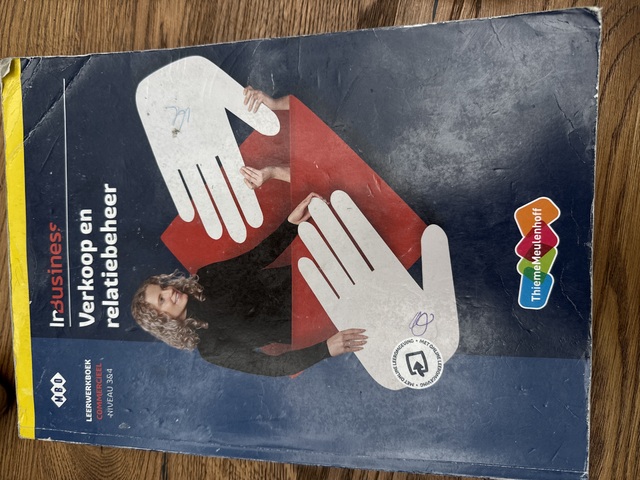9789006315110-InBusiness-Commercieel-Niveau-34-verkoop-en-relatiebeheer-Leerwerkboek