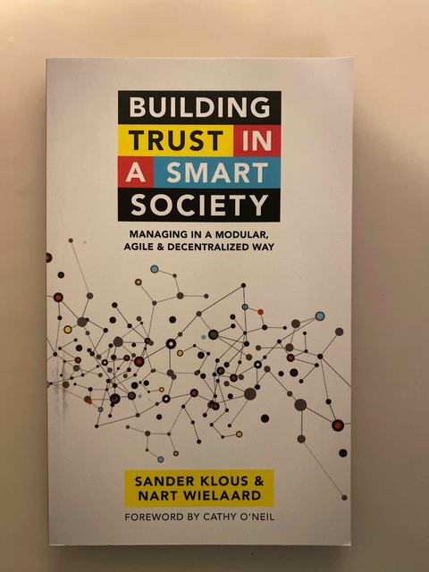 9781999619398-Building-trust-in-a-smart-society