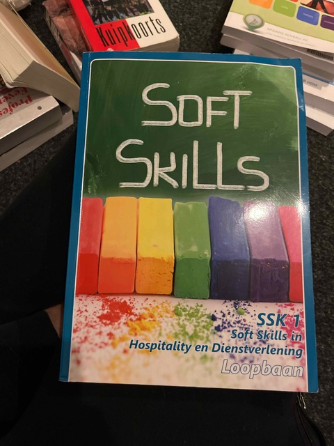 9789400223141-SSK-1-Soft-Skills-in-hospitality-en-dienstverlening