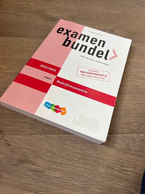 9789006639711-Examenbundel-vwo-Bedrijfseconomie-20222023