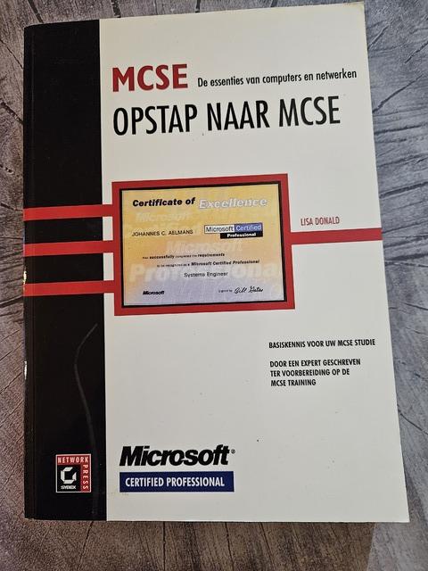 9789041905949-Opstap-naar-MCSE
