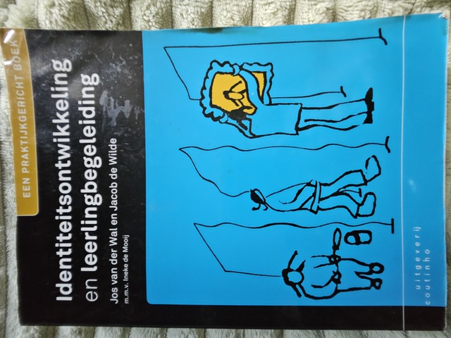 9789046902554-Identiteitsontwikkeling-en-leerlingbegeleiding