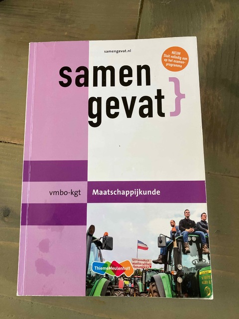 9789006079913-Samengevat-vmbo-kgt-Maatschappijkunde