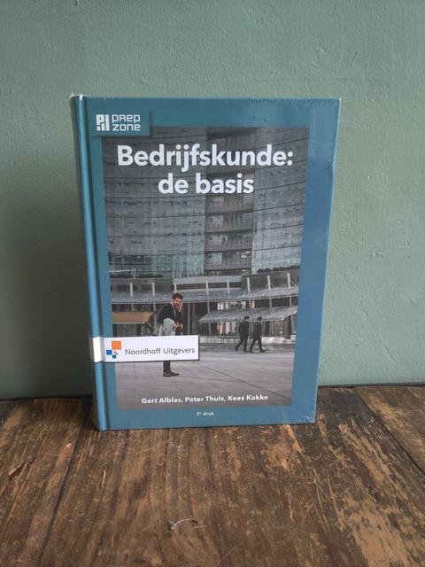 9789001868758-Bedrijfskunde-de-basis