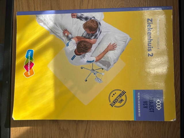 9789006953527-Traject-Combipakket-Niveau-4-ziekenhuis-2-Theorieboek