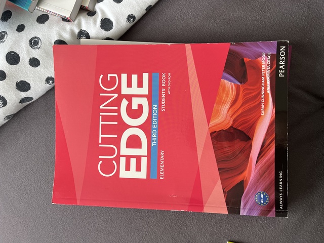 9781447936831-Cutting-Edge-Elementary-Students-Book-with-DVD