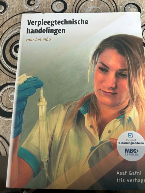 9789083144719-Verpleegtechnische-handelingen-voor-het-mbo