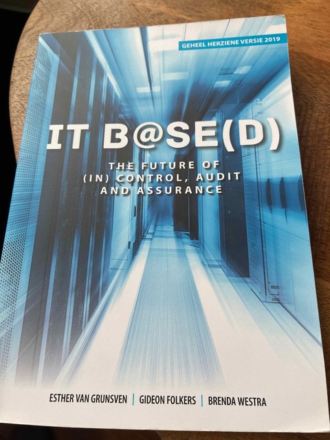 9789083014623-IT-Based