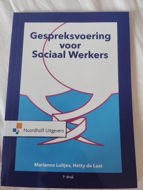 9789001888350-Gespreksvoering-voor-Sociaal-Werkers
