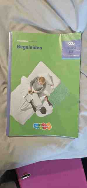 9789006910339-Begeleiden-niveau-4-Theorieboek