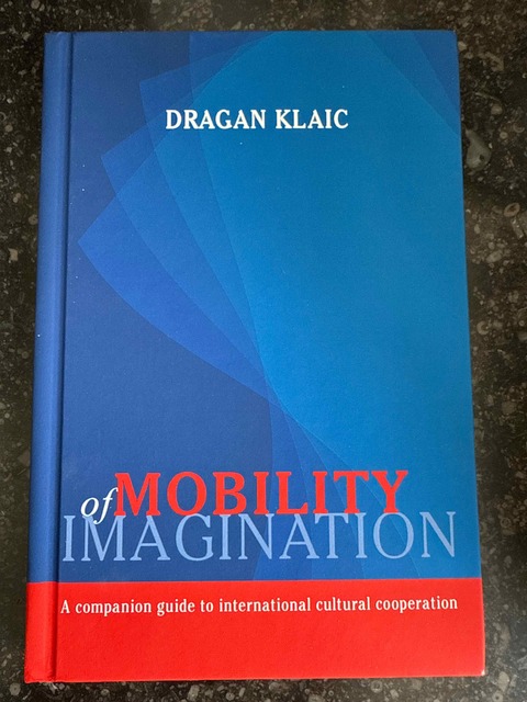 9789639776067-Mobility-of-Imagination