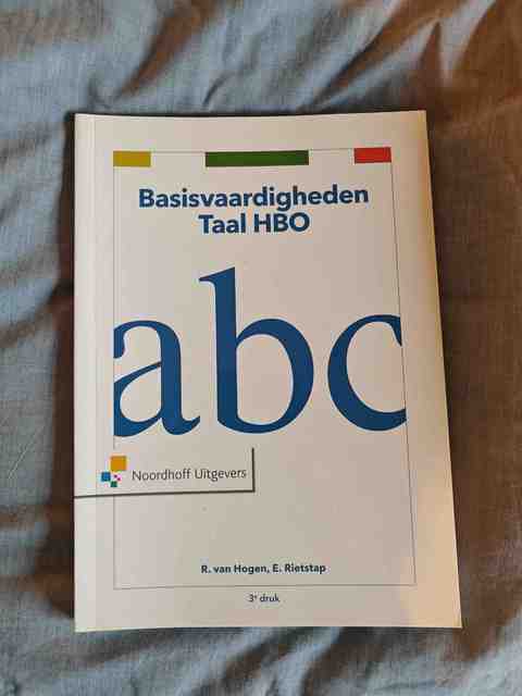 9789001875077-Basisvaardigheden-Taal-HBO