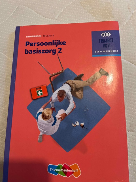 9789006910322-Persoonlijke-basiszorg-Theorieboek-Niveau-4