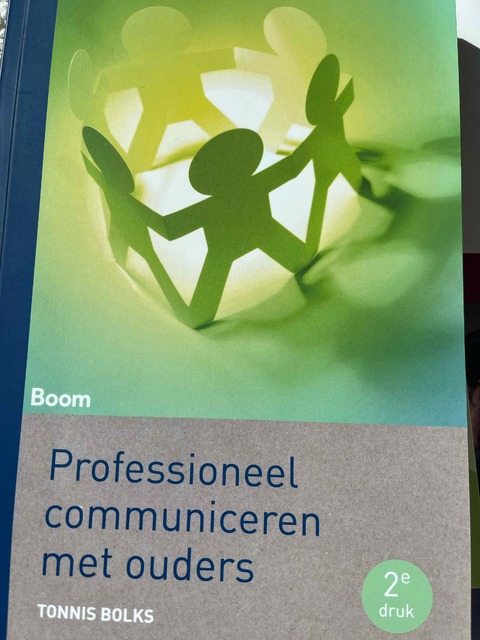 9789462364738-Professioneel-communiceren-met-ouders