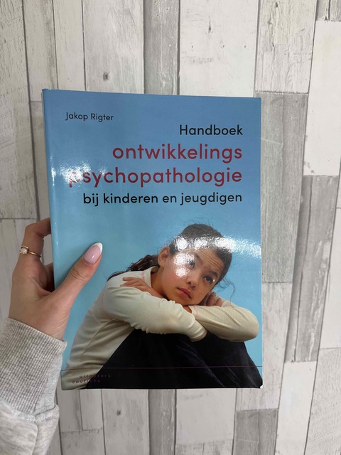 9789046907078-Handboek-ontwikkelingspsychopathologie-bij-kinderen-en-jeugdigen