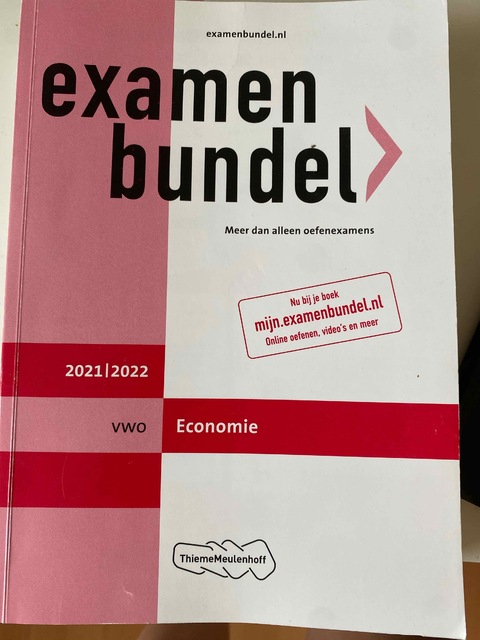 9789006491630-Examenbundel-vwo-Economie-20212022