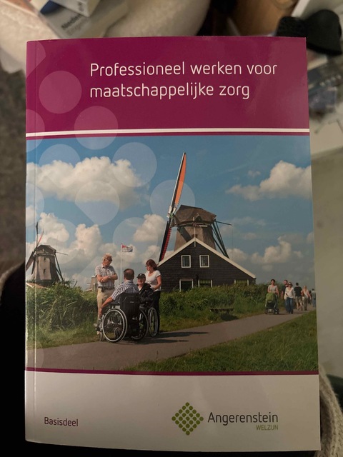 9789037244083-Professioneel-werken-voor-maatschappelijke-zorg