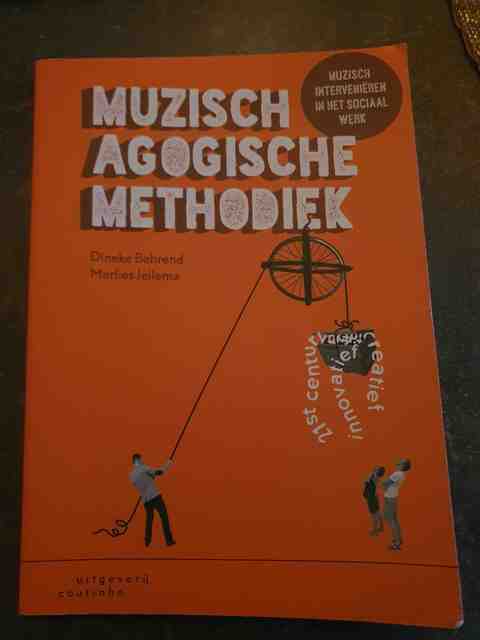 9789046904541-Muzisch-agogische-methodiek