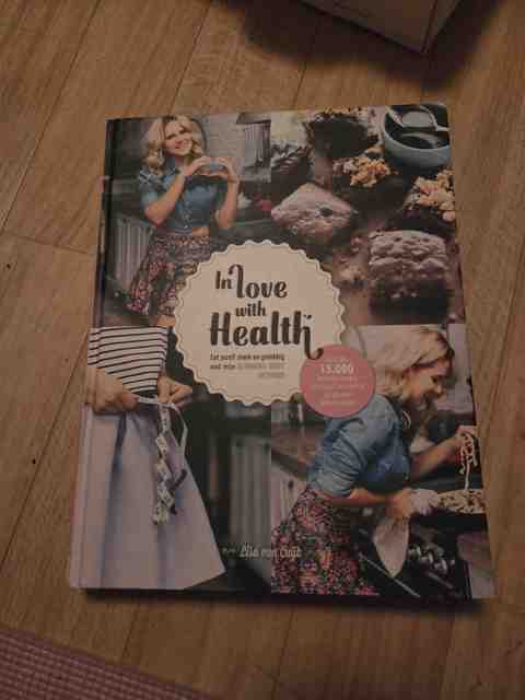 9789082470208-In-love-with-health